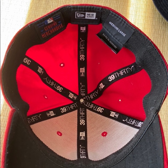 Phillies Baseball Hat and Eagles Cap - Picture 4 of 6